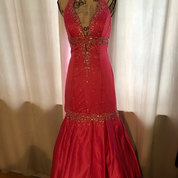 Cinderella fuchsia convertible dress - Picture 1 of 5